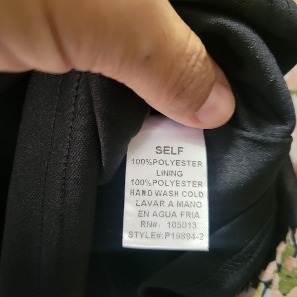 Andree By Unit Womens Floral Blouse Size 1X NWOT - Picture 4 of 7